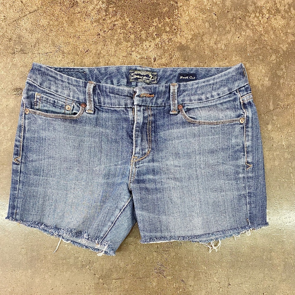 7 For All Mankind - Picture 3 of 5